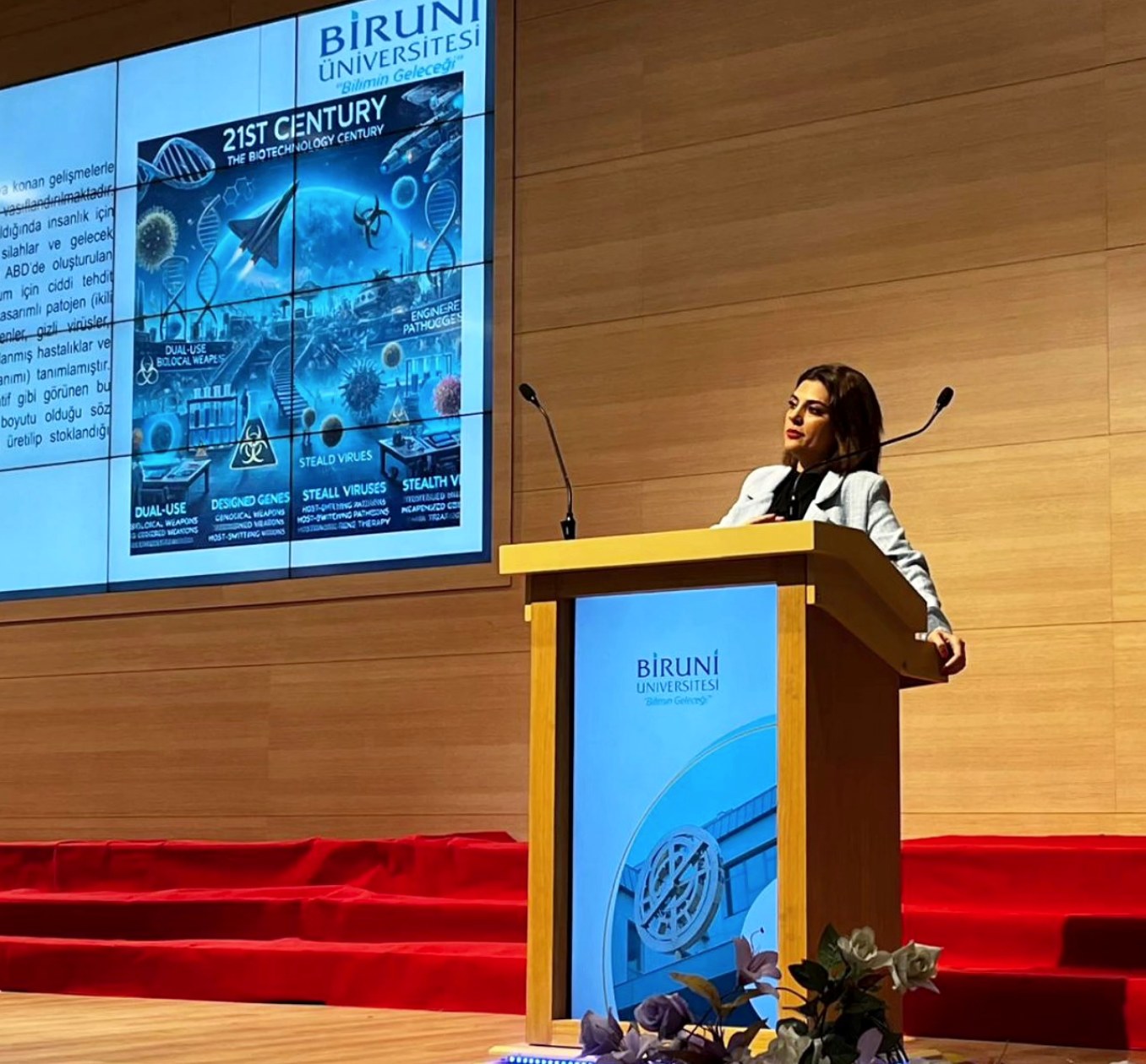 Biruni Üniversitesi konferans salonu